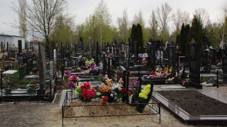 Девушка украла сумку на кладбище в пасхальное воскресенье. Приговор