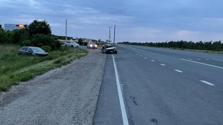 На трассе под Саратовом пострадала водитель "99-й"