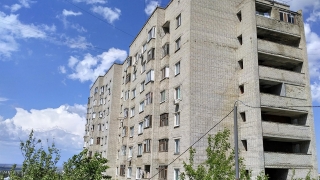 В Ленинском районе на пожаре в десятиэтажке погиб мужчина