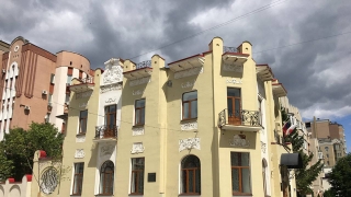Синоптики обещают саратовцам прохладную и дождливую пятницу