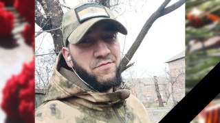 В Вольске простились с погибшим на СВО Артемом Коцубеем