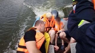 На Хопре перевернулась лодка с ребенком и двумя взрослыми