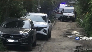 В Саратове неизвестный в ходе конфликта выстрелил в двух мужчин