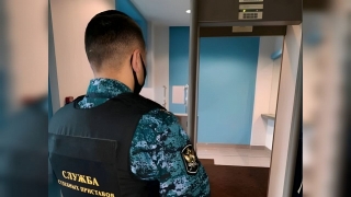 Одноклассники из Узбекистана застряли в Саратове "посмотреть Россию"
