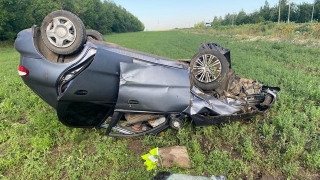"Шанс" с подростками оказался в кювете. Двое в больнице
