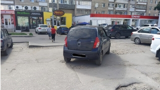 В Саратове за день под колеса машин попали три женщины