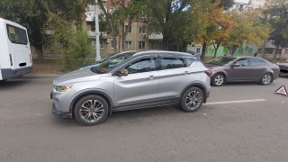 За день в Саратове на одной улице сбили двух женщин