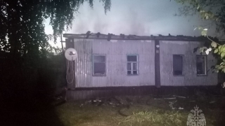 На пожаре в Саратовской области погибли два пожилых человека