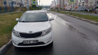 В Солнечном-2 под колесами авто пострадала 16-летняя девочка