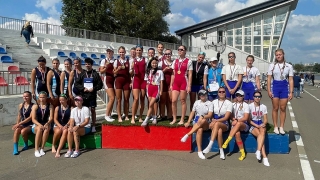 Саратовская восьмерка с рулевой выиграла "серебро" чемпионата России