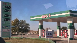 В Саратовской области не могут остановить рост цен на топливо. Быстрее всего дорожает "дизель"