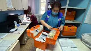 Медики в регионах пожаловались на падение доходов