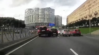 Саратовский лихач на BMW "отличился" на дорогах Петербурга