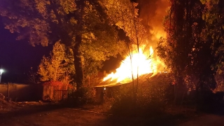 В Заводском районе горели сараи. Двумя неделями ранее их требовала убрать мэрия