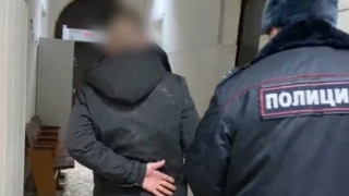 Саратовец пытался украсть алкоголь и укусил полицейского. Приговор
