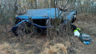 В опрокинувшемся "Солярисе" пострадали пять человек