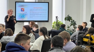 Энергетики "Т Плюс" рассказали школьникам о своей профессии