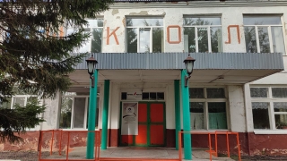 Саратовцы просят губернатора помочь в ремонте сельской школы