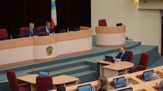 Реновация Славянской площади. Михаил Исаев предпочел не обсуждать бюджет проекта