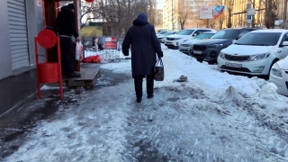 В четверг саратовцев ждет мороз и западный ветер