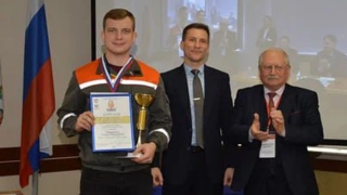 Саратовский энергетик стал первым на Всероссийском конкурсе профмастерства