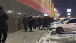 В Саратове эвакуировали два крупных ТЦ