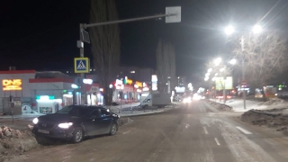В Солнечном "Мазда" сбила на переходе пенсионера