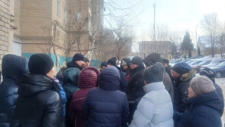 В Саратове энергетики "Т Плюс" встретились с жителями дома на Лунной