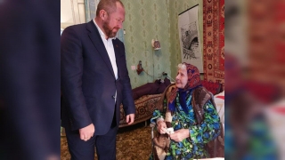 В Саратове участница Сталинградской битвы отметила 102-й день рождения