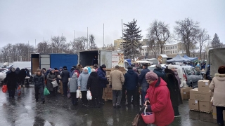 Очереди за яйцами на главной площади Саратова стали меньше