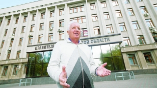 В Саратове умер экс-глава Кировской области Василий Десятников