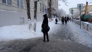 Морозы. В саратовских школах вновь отменили занятия