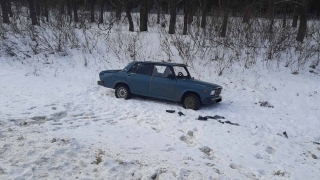 "Семерка" вылетела с трассы и перевернулась. Пассажирка в больнице