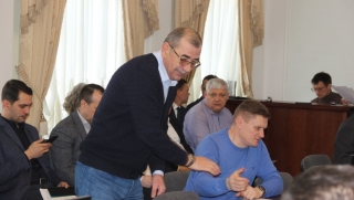 Депутаты гордумы начинают править бюджет Саратова