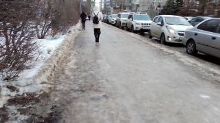 За месяц 786 саратовцев получили травмы на нечищеных тротуарах