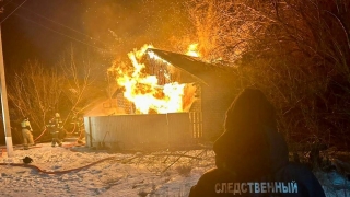 На пожаре в частном доме заживо сгорел 85-летний мужчина