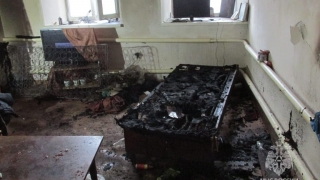 Неосторожное курение стало причиной пожара и гибели пенсионера