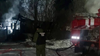 На пожаре в саратовском поселке погибла пожилая женщина