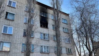 В сгоревшей комнате пятиэтажки нашли труп мужчины