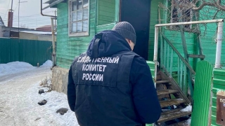 В Энгельсе жена зарезала мужа и сама позвонила в полицию