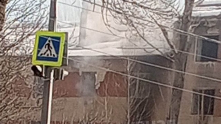 В Заводском районе горел очередной "бомжатник"