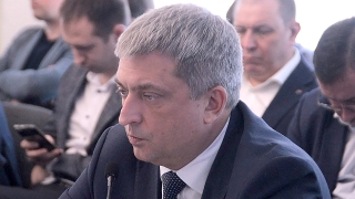 "Удовлетворительно. Тройка". Власти Саратова оценили уборку снега этой зимой