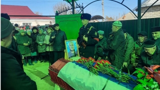 СВО. Новоузенцы проводили Агадля Дущанова в последний путь