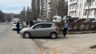 В Заводском районе водитель "Рено" сбила пешехода