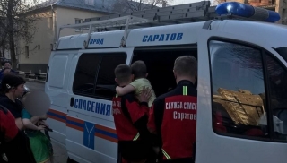 Пожар на Соколовогорской. Пострадали двое детей, девять человек поселили в ПВР