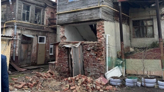В центре Саратова обрушился очередной памятник архитектуры