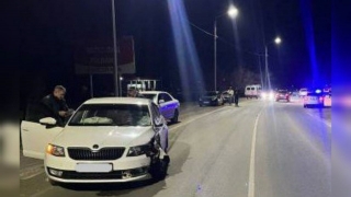 На трассе под Новоузенском подросток на мопеде въехал в "Шкоду"