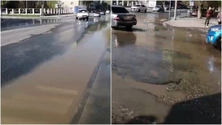 "Теперь только вплавь". В центре Саратова появилась коммунальная речка