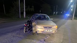 В Ленинском районе пострадал подросток на мопеде
