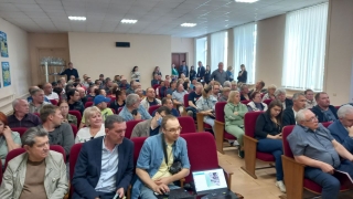 Скандал вокруг Сенного. Предприниматели не верят обещаниям мэрии найти альтернативу